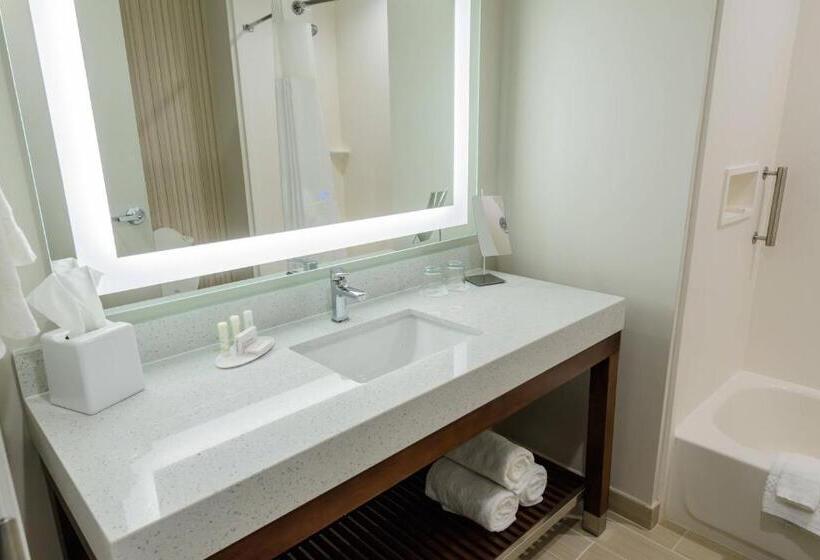 בית מלון כפרי Courtyard By Marriott Lake Jackson