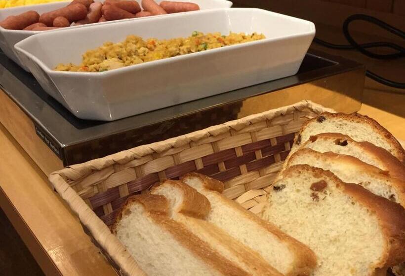 فندق Komagane Premont