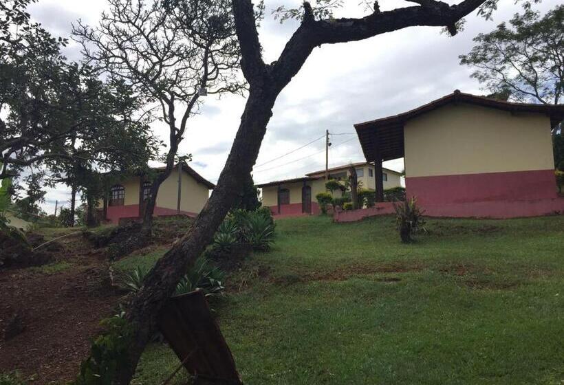 بنسيون Chalés Colina De Casa Branca