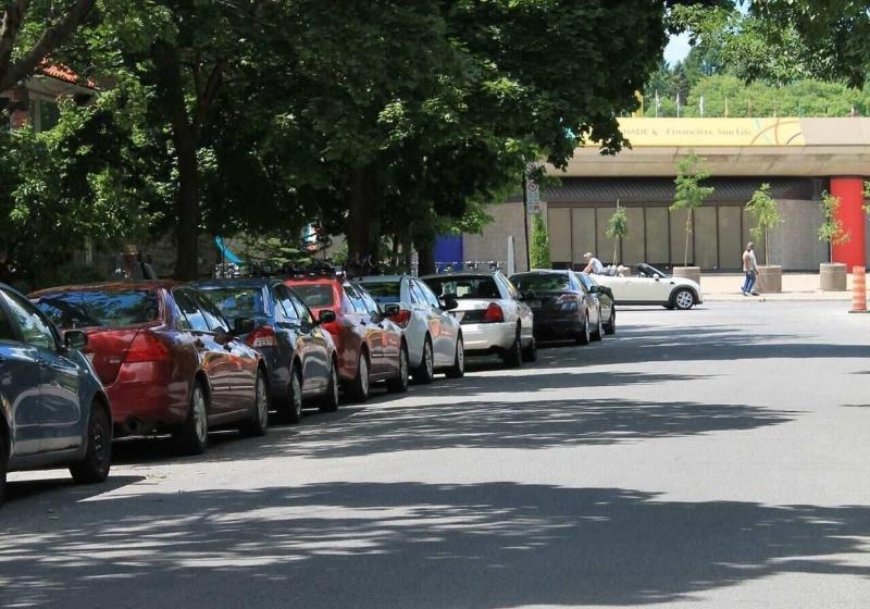 膳宿费 Gite Du Survenant Montreal