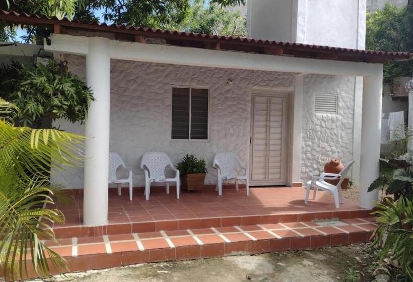 פנסיון Hostal Del Mar Tolu