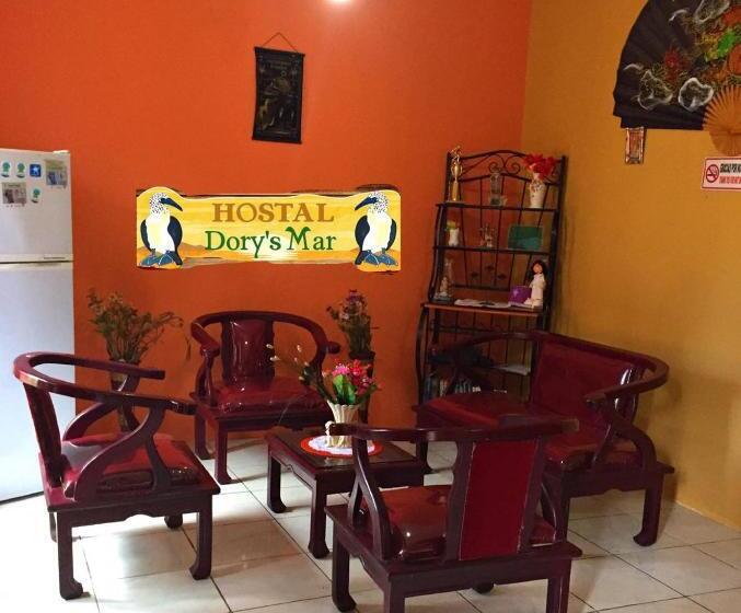 פנסיון Hostal Dorys Mar