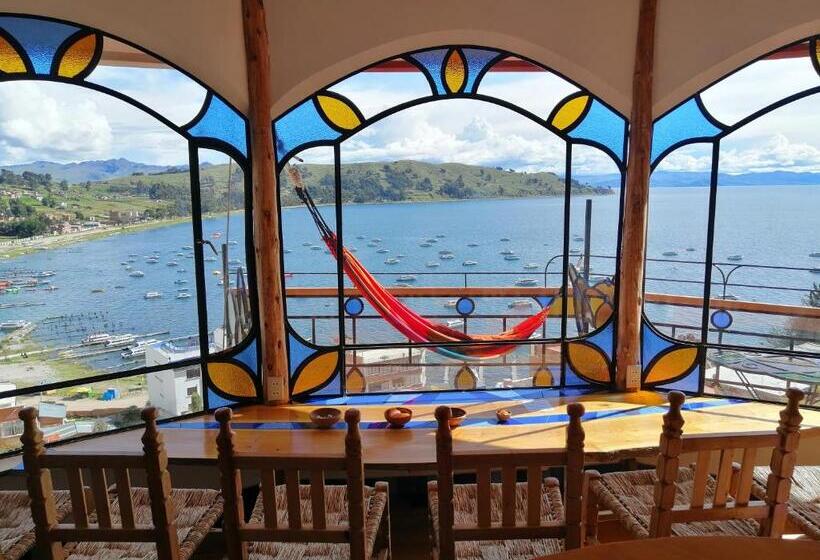 پانسیون Hostal Las Olas