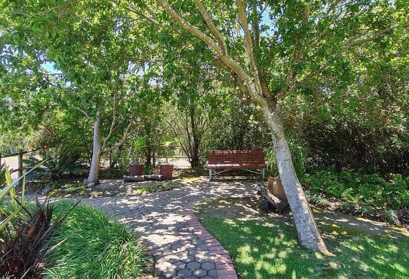 پانسیون Kaya Cabhozi At 306 On Heightsroad