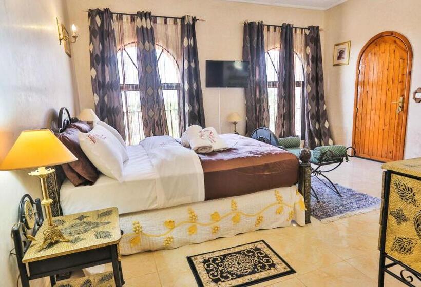 Пансион Maison Kasba Bonheur & Bien Etre Emma & Gilles