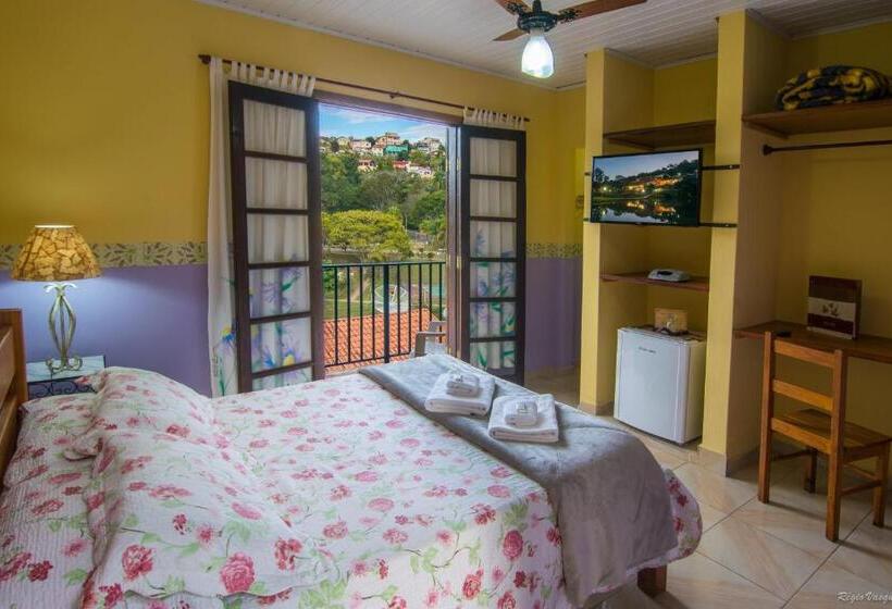 ペンション Pousada Vila Rica