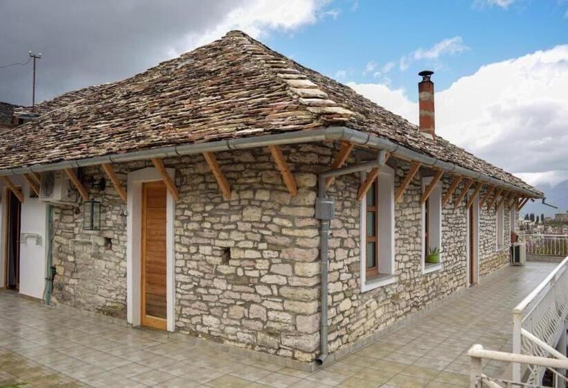 بنسيون Sokaku I Te Marreve Guesthouse