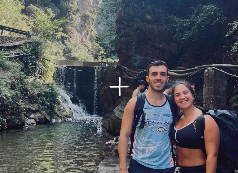 Pensionat Wally House青山惠风民宿