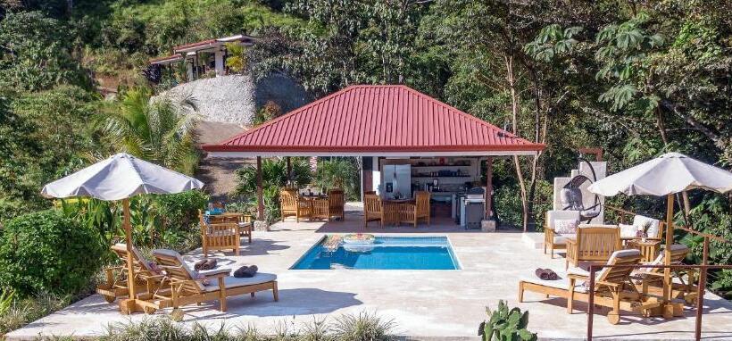 مبيت وإفطار Nature's Edge Boutique