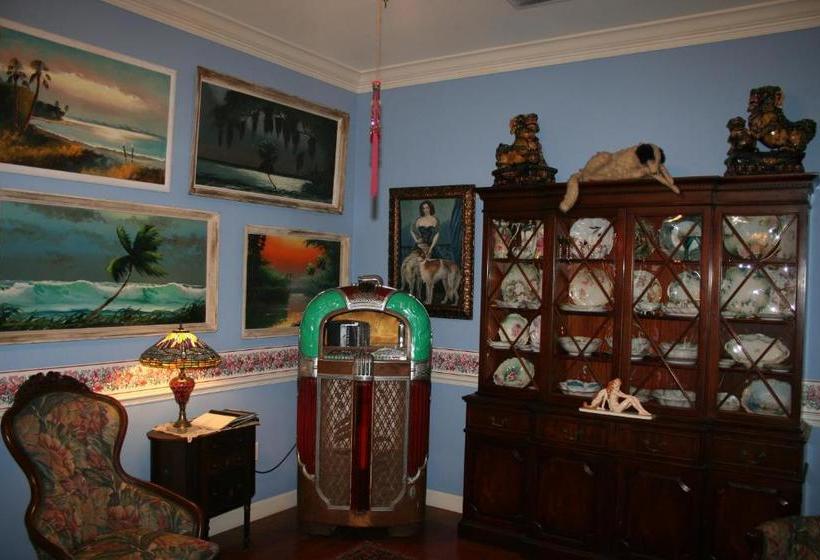 Heron Cay Lakeview Bed & Breakfast