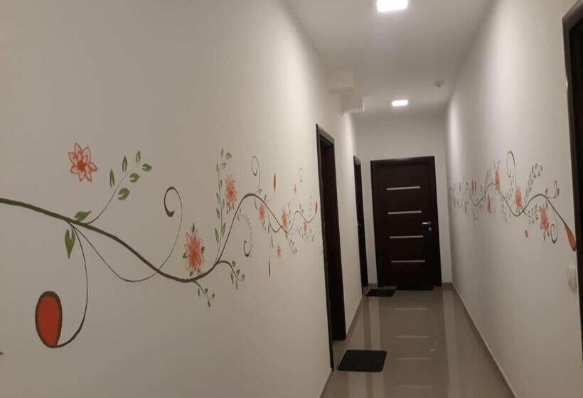 پانسیون Apartments Lotus