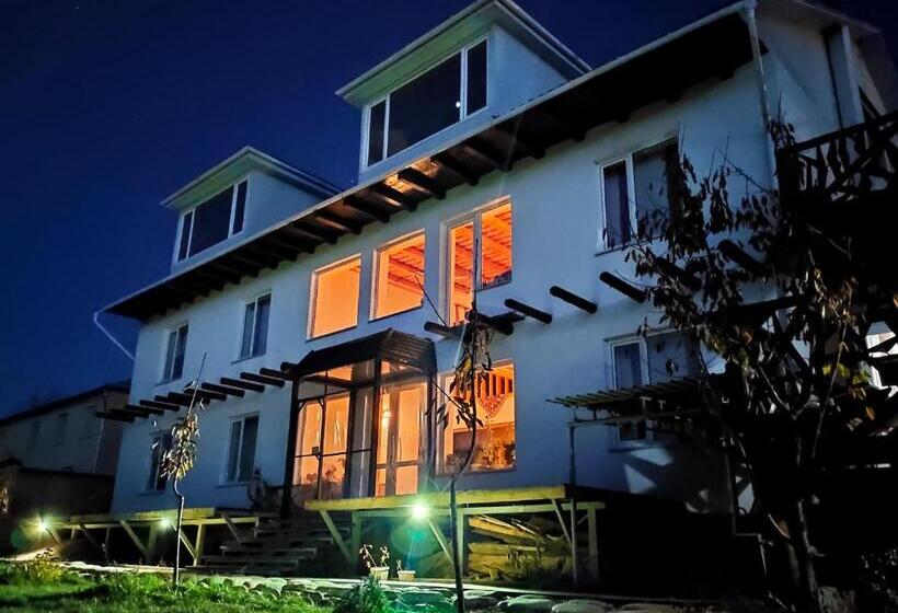 پانسیون Matsunoki