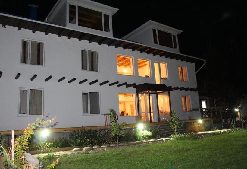 پانسیون Matsunoki