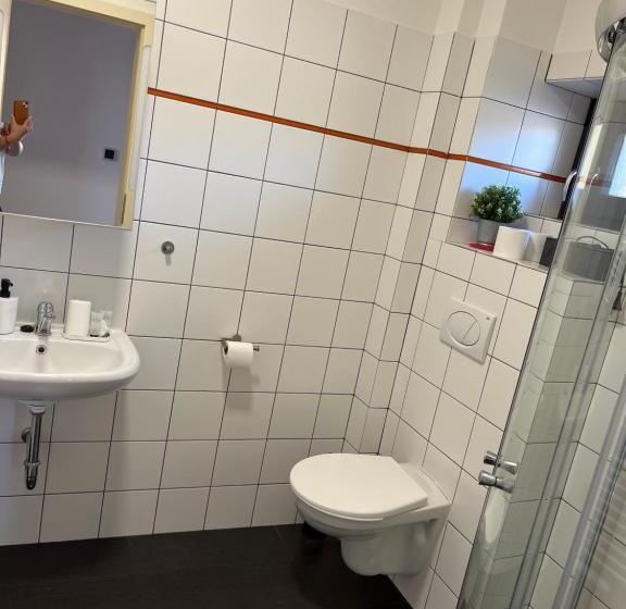 膳宿费 Penzion Cafe Na Svahu