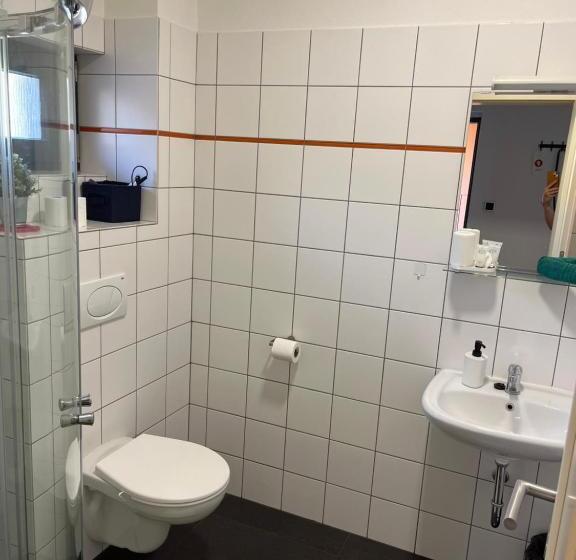 膳宿费 Penzion Cafe Na Svahu