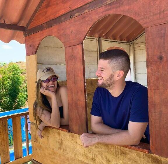 膳宿费 Pousada Bugaendrus