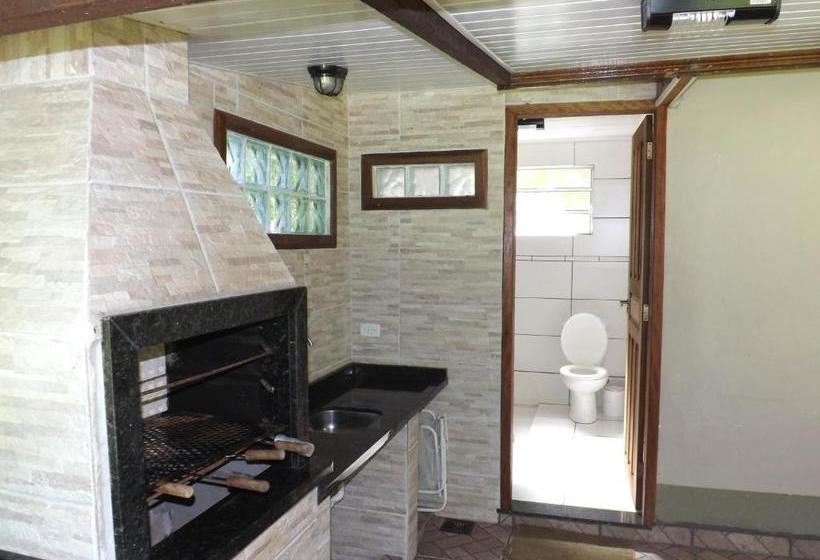 펜션 Recanto Das Saíras