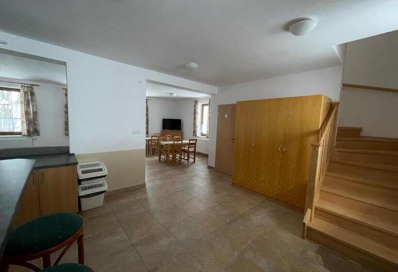 پانسیون Rezidence Vogelsang