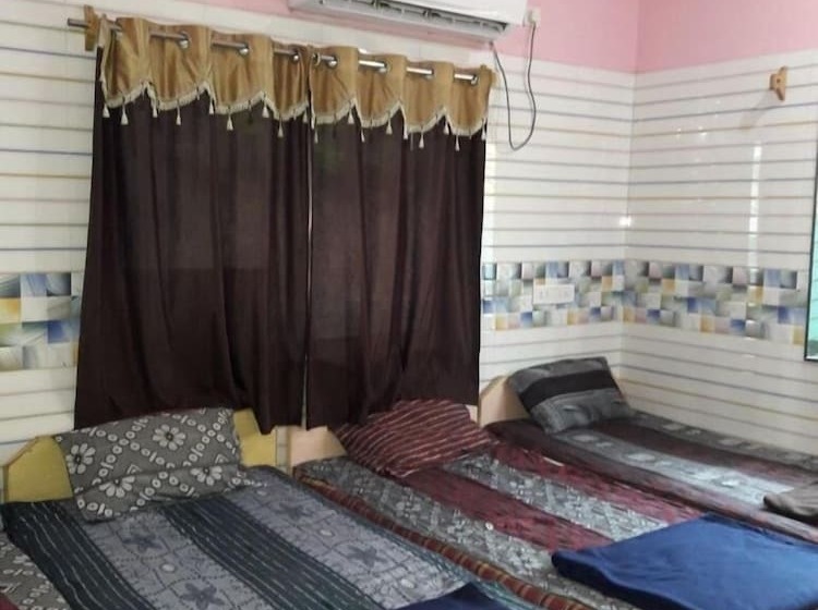 פנסיון Star Guest House