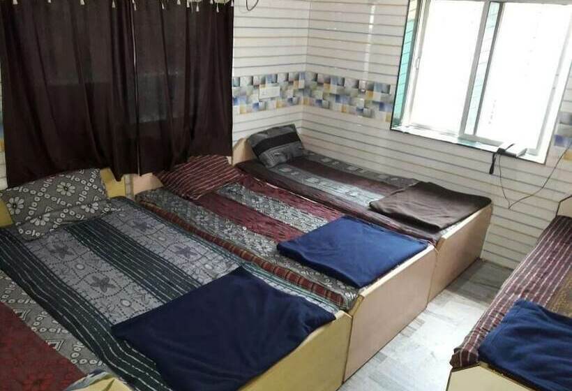 פנסיון Star Guest House