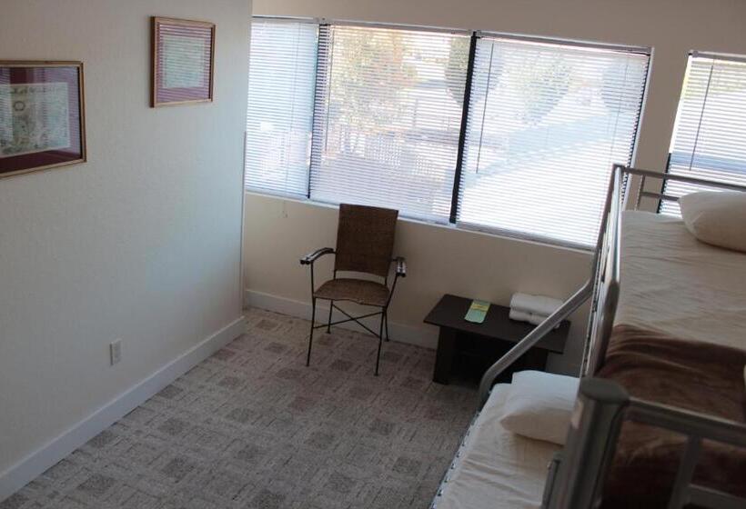 San Juan Island Hostel