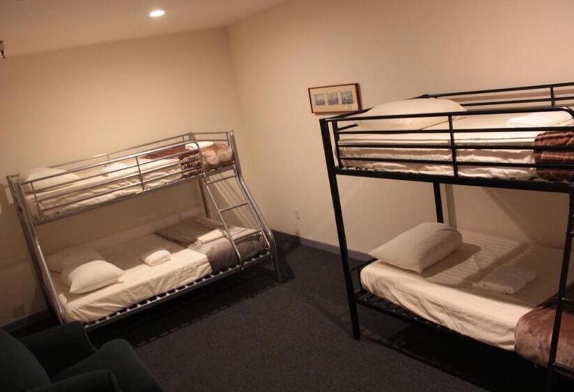 San Juan Island Hostel