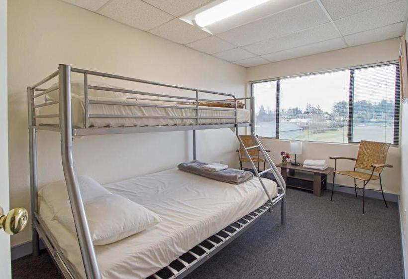 San Juan Island Hostel