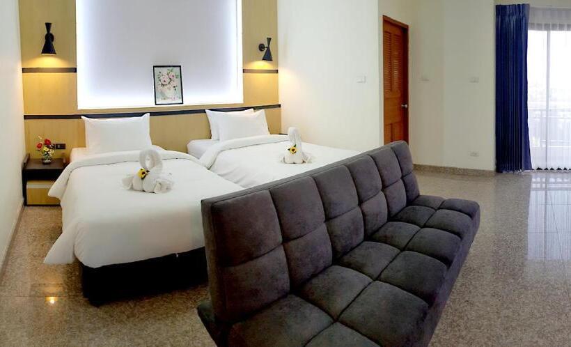 The Route Sriracha Hotel And Residence