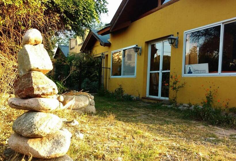 هاستل El Mundo Interior