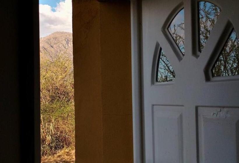 هاستل El Mundo Interior