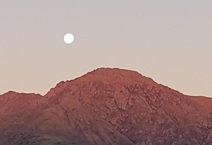 هاستل El Mundo Interior