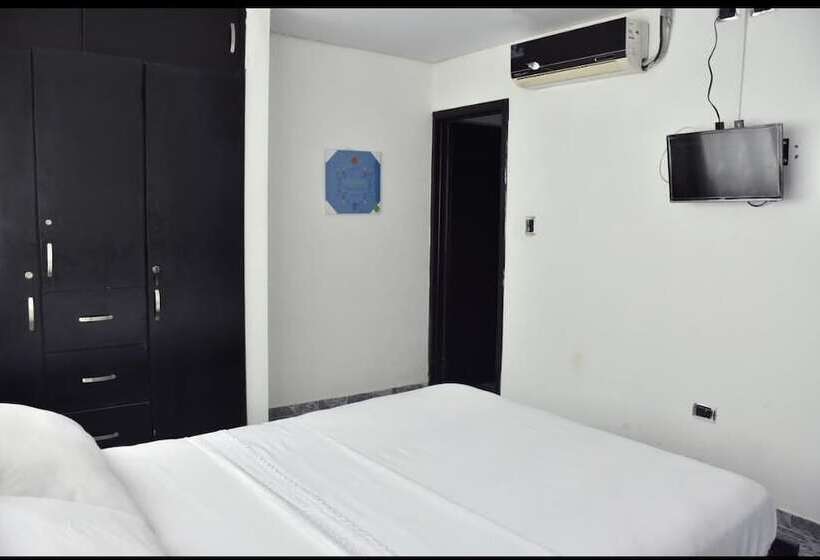 Apartahotel La Ribera El Parnaso