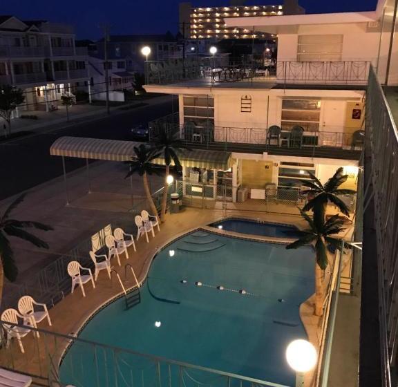 The Tramcar Motel Formerly The Aruba Motel