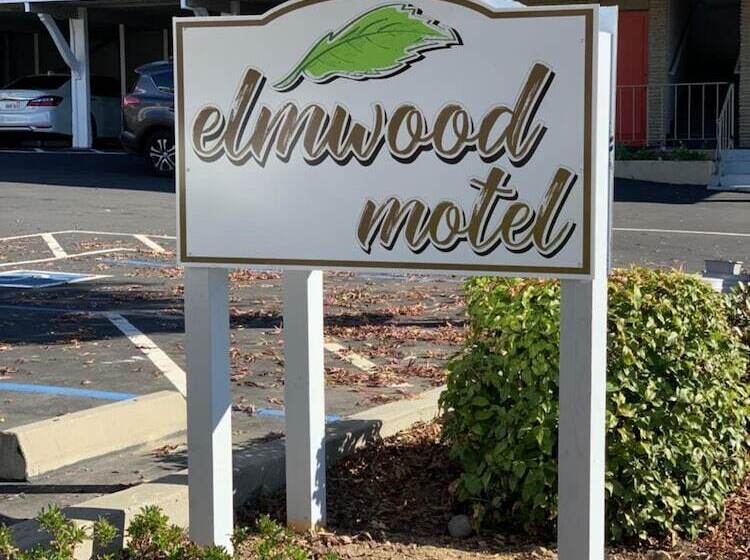 Elmwood Motel