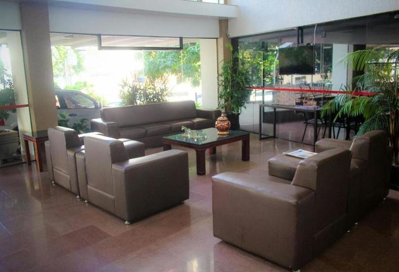 Flat Oeste La Residence