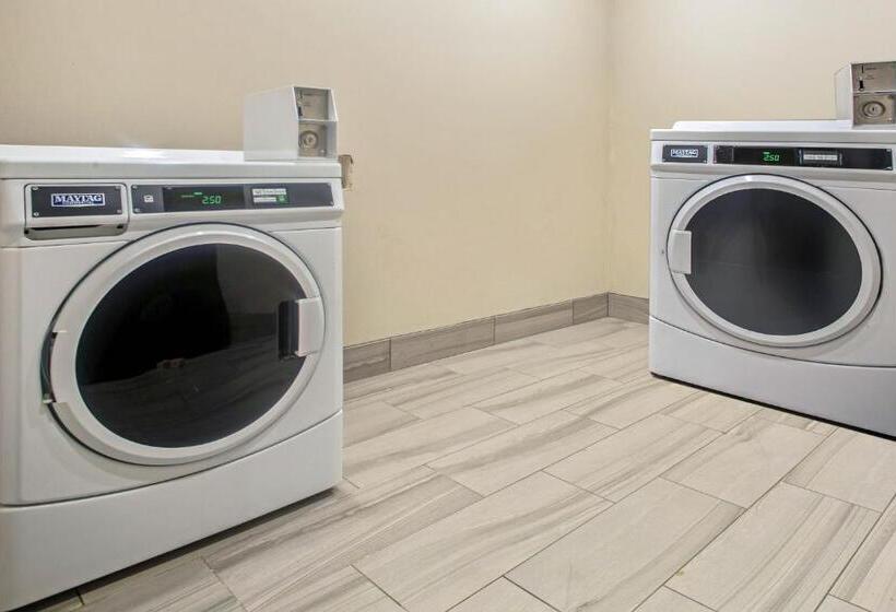 فندق La Quinta By Wyndham Ponca City