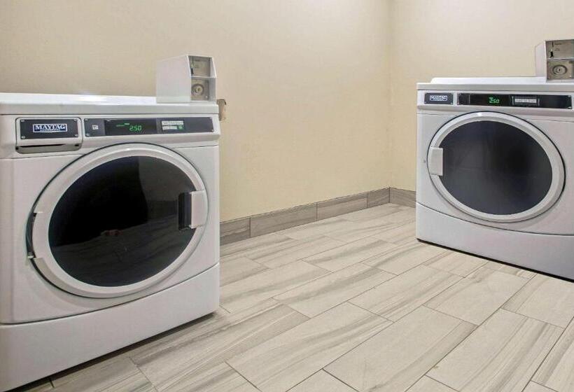 فندق La Quinta By Wyndham Ponca City