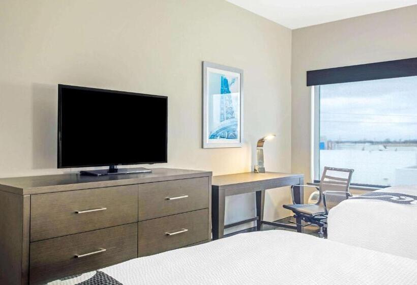 فندق La Quinta By Wyndham Ponca City