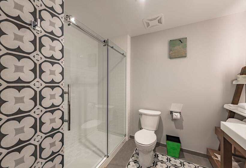 Lexen Hotel   North Hollywood Near Universal Studios