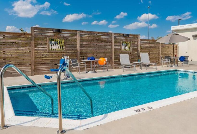 ホテル Towneplace Suites By Marriott Hopkinsville