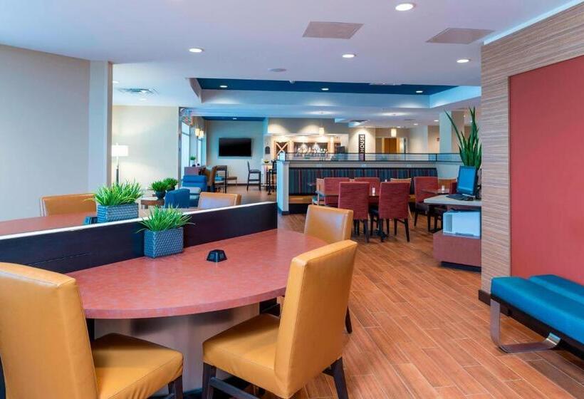 酒店 Towneplace Suites By Marriott Louisville North