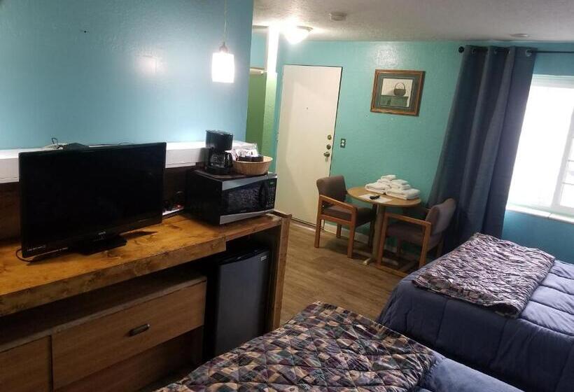 모텔 Two Rivers Inn