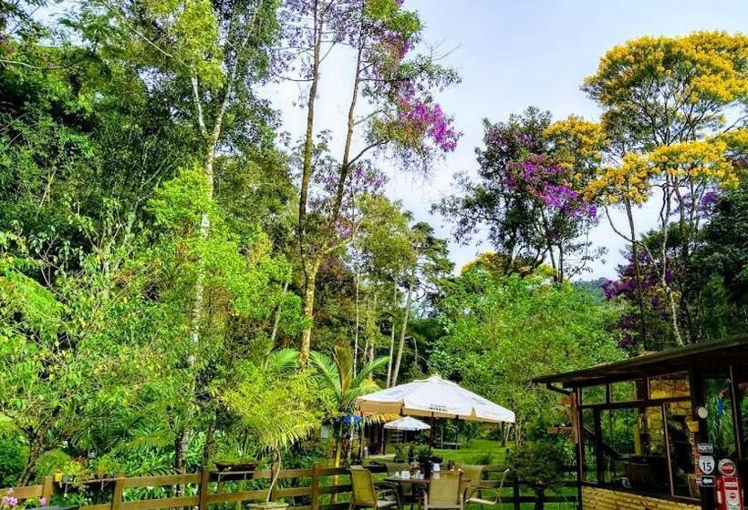 膳宿费 Havilá Arara Azul