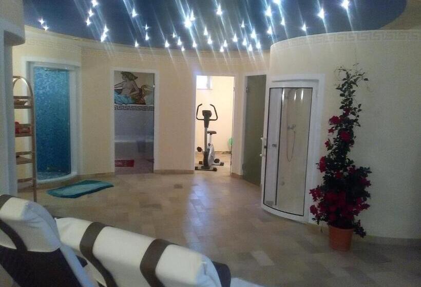 ペンション Attersee Gartenvilla