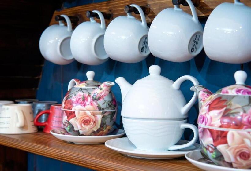 ペンション Four Seasons Guesthouses