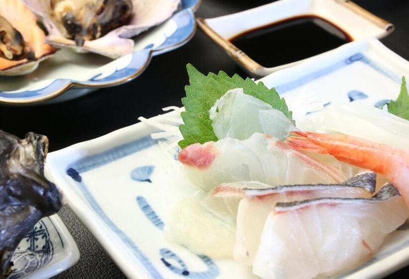 پانسیون Minshuku Tsurinoie