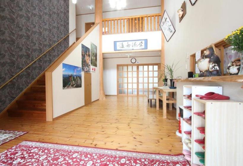 پانسیون Minshuku Tsurinoie