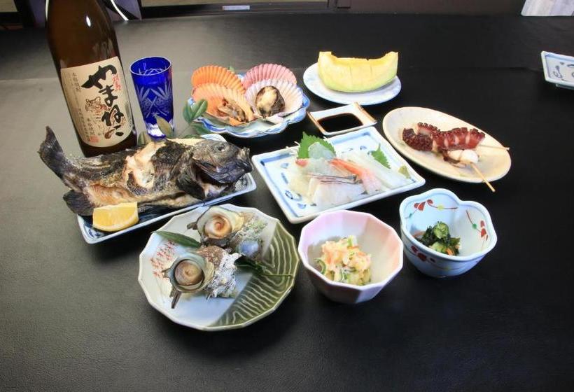 پانسیون Minshuku Tsurinoie