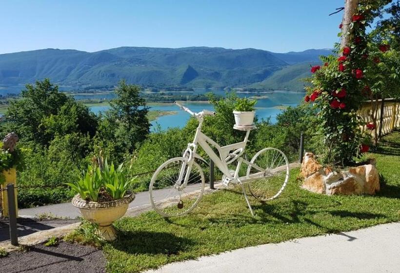 پانسیون Pansion Renata