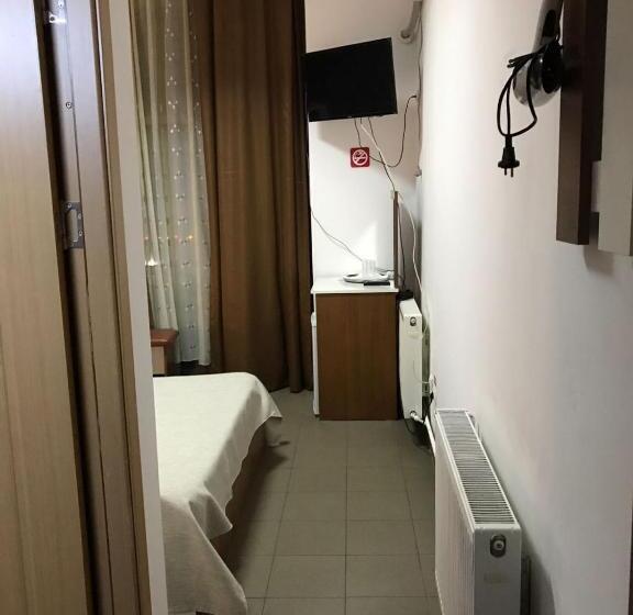 بنسيون Pinul Negru 2